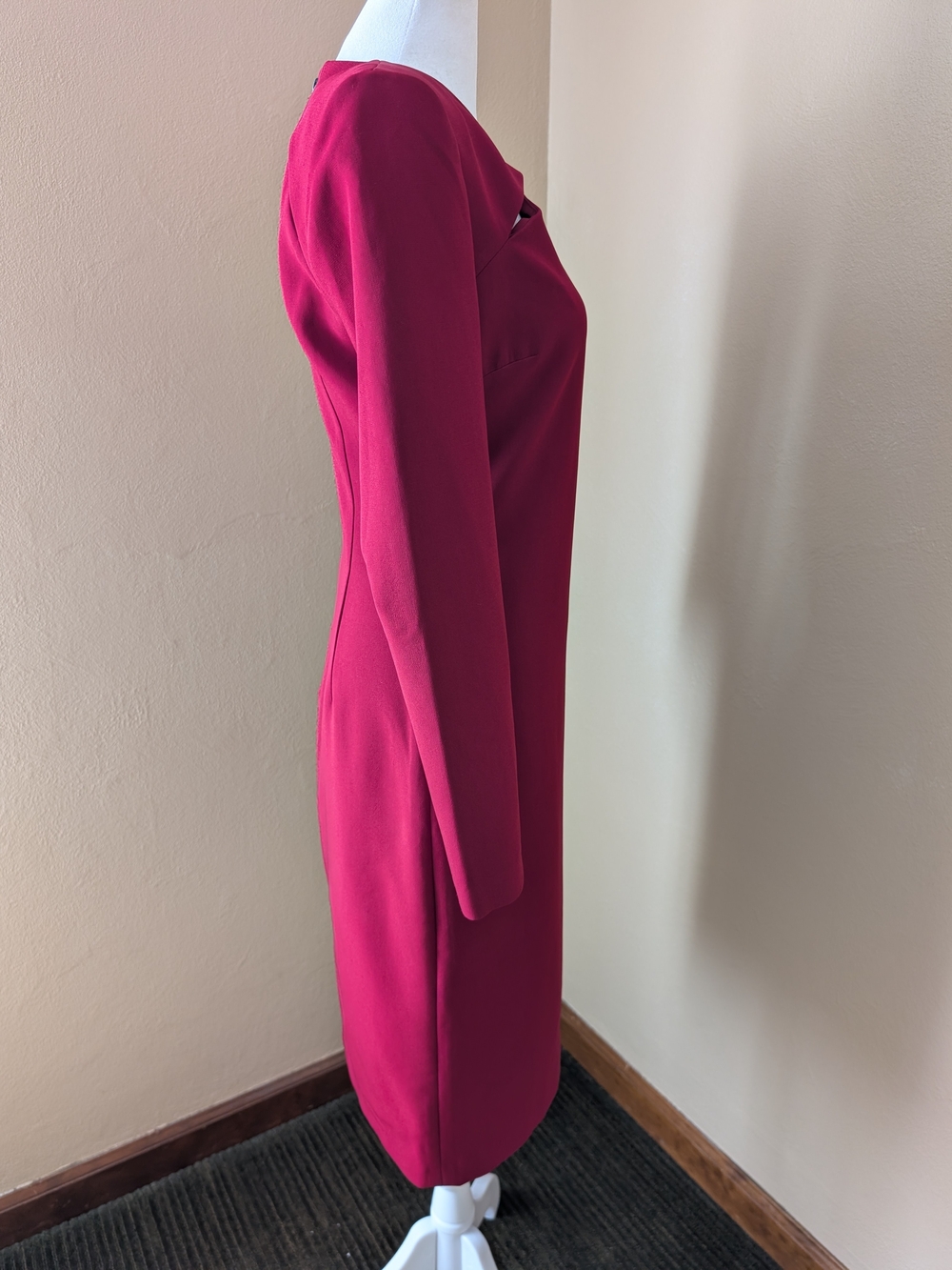 Alice + Olivia Scottie Cut Out Dress | Bordeaux | Size 6 | NWT - Picture 4 of 15